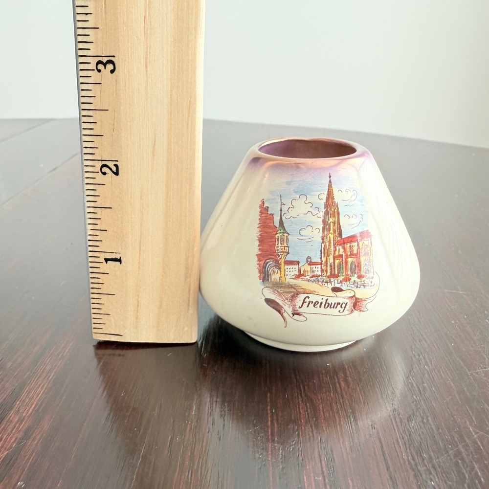 Vintage Freiburg Germany Souvenir Ceramic Bud Vase Iridescent Luster Rim 2.5in‎ - Picture 3 of 7